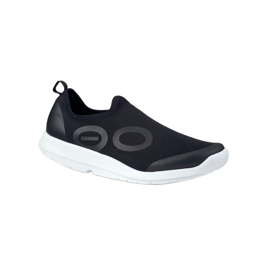 OOFOS Men's OOmg Sport Low Shoe in White/Black