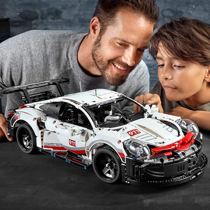 LEGO® Technic Porsche 911 RSR (42096)