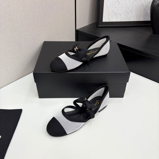 Chanel 2025 Hollow Bow Ballet Flats – 2025 Collection