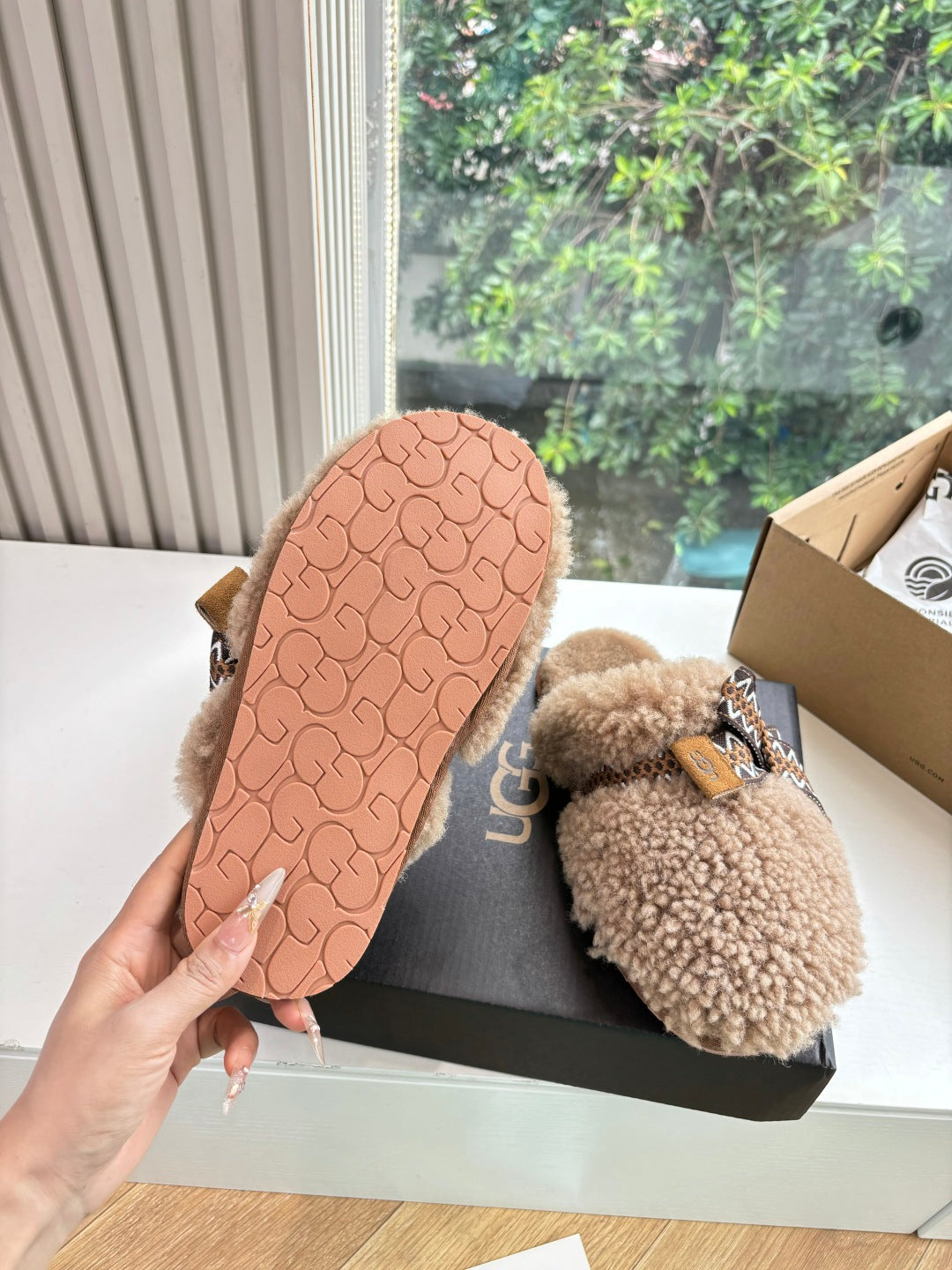 UGG Autumn/Winter Wool Slippers