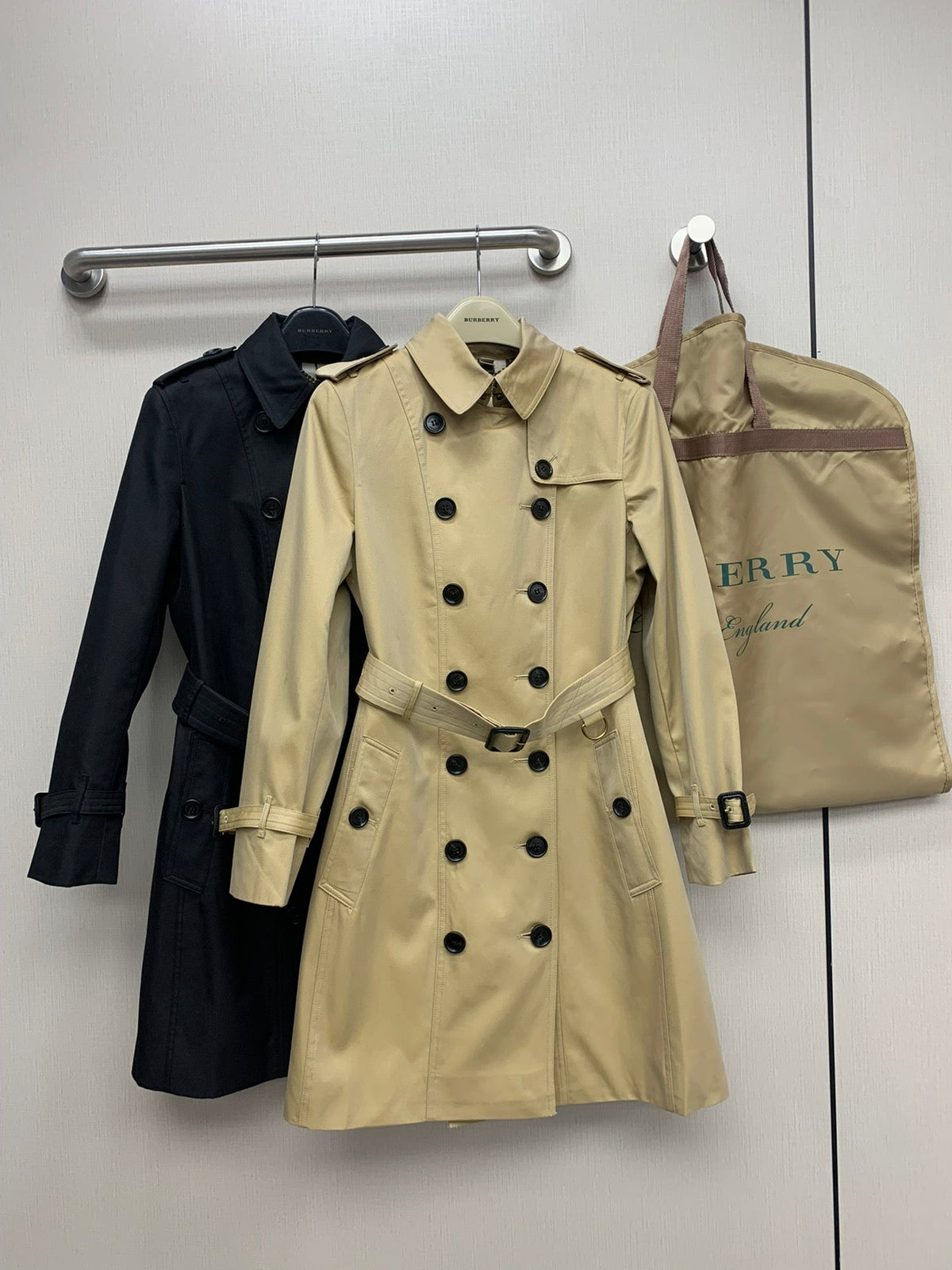Burberry Sandringham Women's Trench Coat