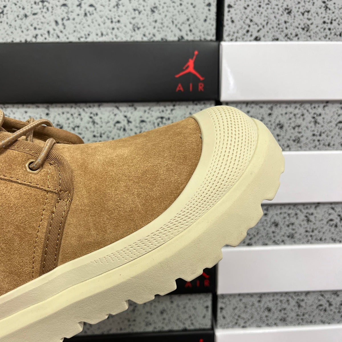 UGG Platform Low-Cut Snow Boots