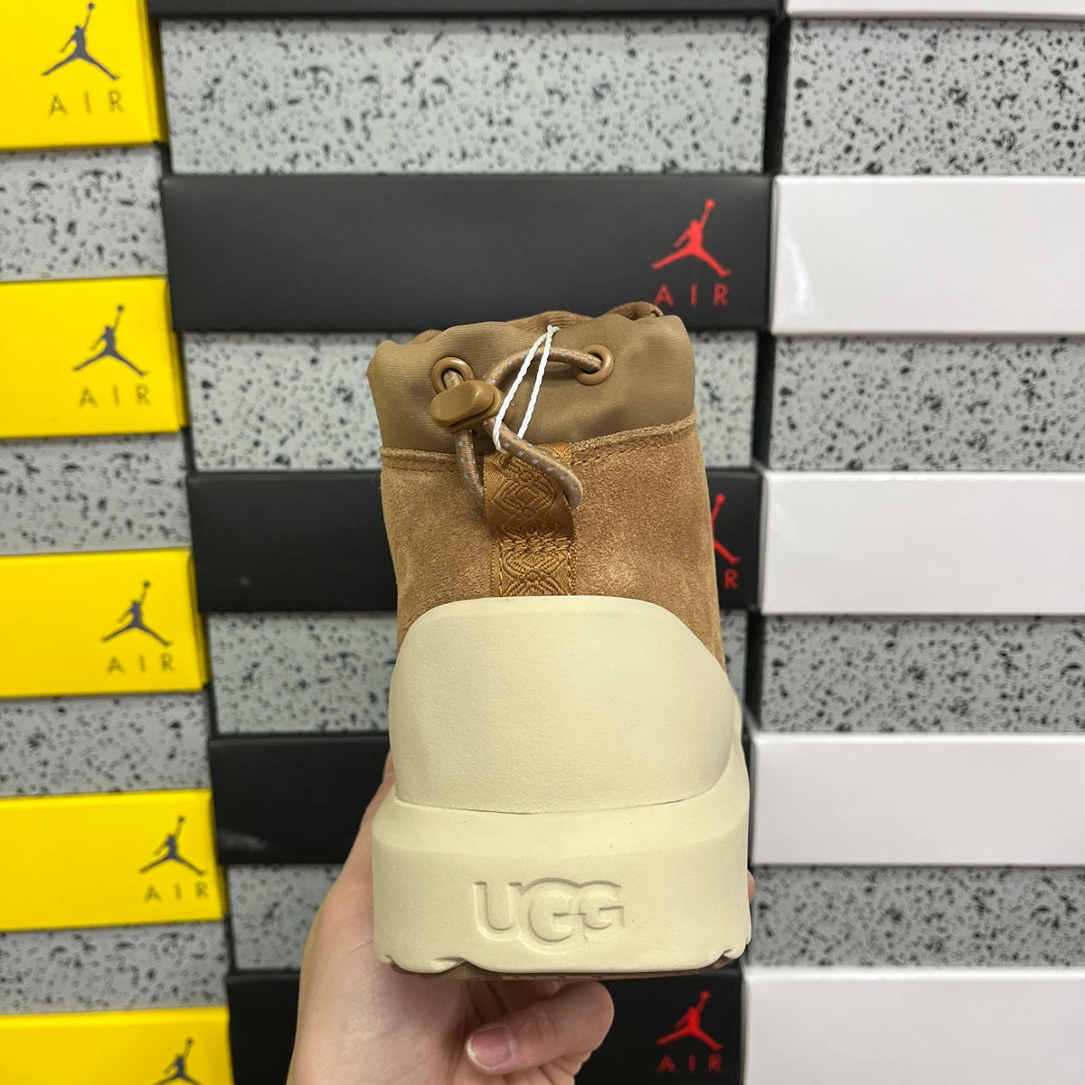 UGG Platform Low-Cut Snow Boots