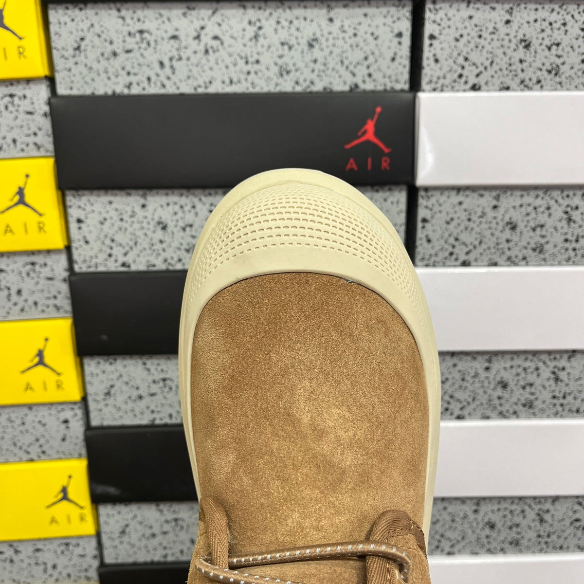 UGG Platform Low-Cut Snow Boots