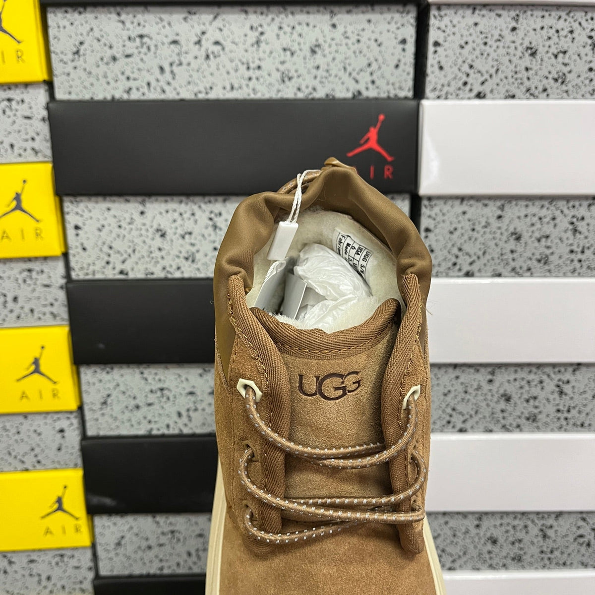 UGG Platform Low-Cut Snow Boots