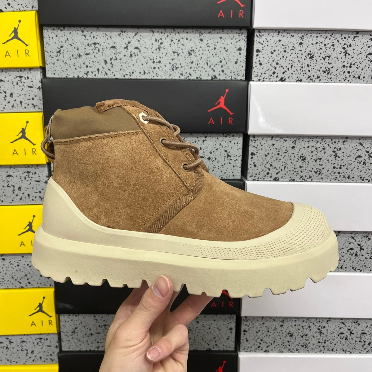 UGG Platform Low-Cut Snow Boots