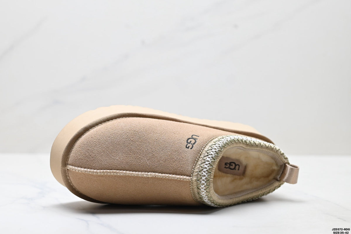 UGG Tazz Slip-On Snow Boots