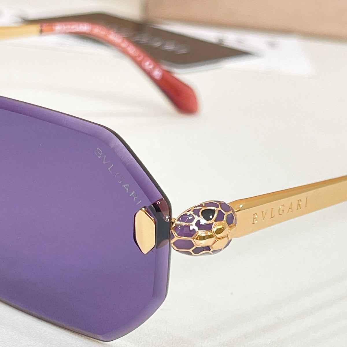 BVLGARI Sunglasses-BV40105U