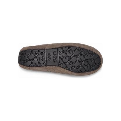 UGG Men's Ascot Slipper in Grey