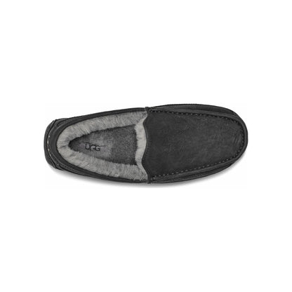 UGG Men's Ascot Slipper in Black Leather