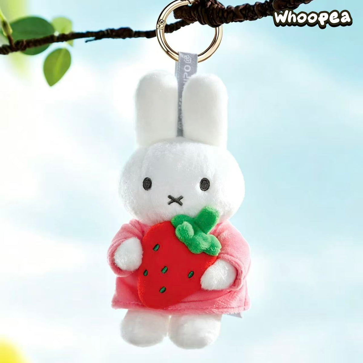 VIPO Miffy Hug Series Plush Pendant