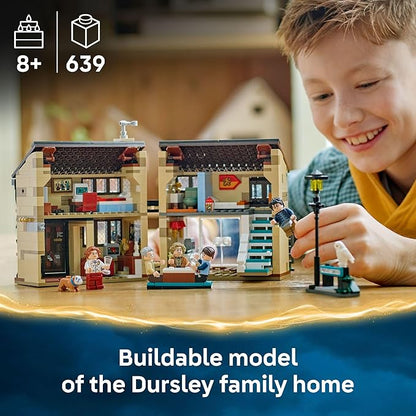 LEGO® Harry Potter Privet Drive: Aunt Marge's Visit (76451)