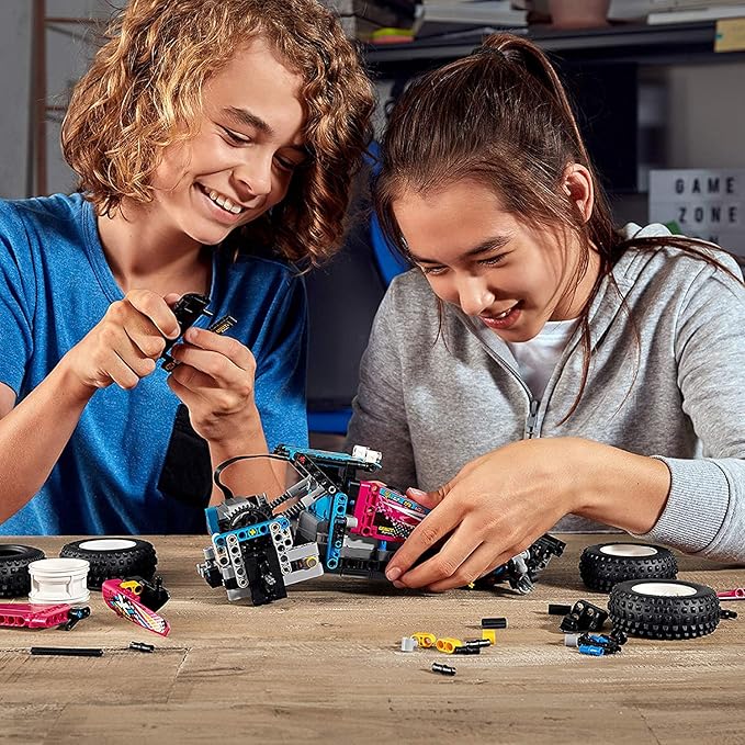LEGO® Technic Off-Road Buggy (42124)