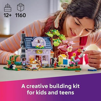 LEGO® Friends Beekeepers’ House and Flower Garden (42669)