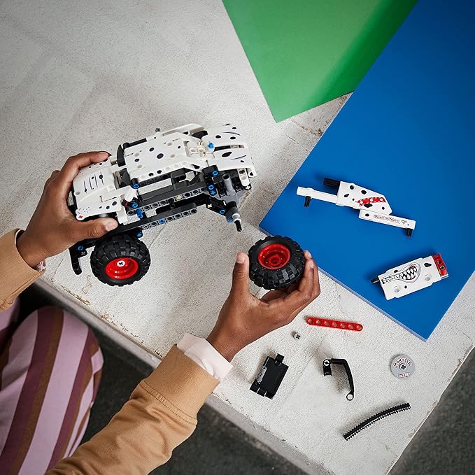 LEGO® Technic Monster Jam™ Monster Mutt™ Dalmatian (42150)