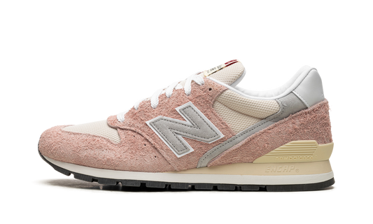 996 "Made In USA - Pink Haze" U996TA