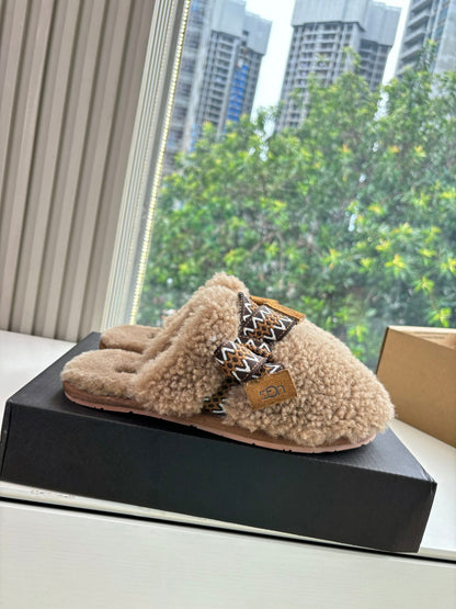 UGG Autumn/Winter Wool Slippers