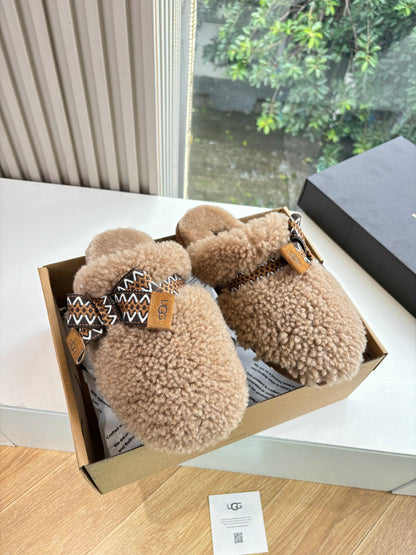 UGG Autumn/Winter Wool Slippers
