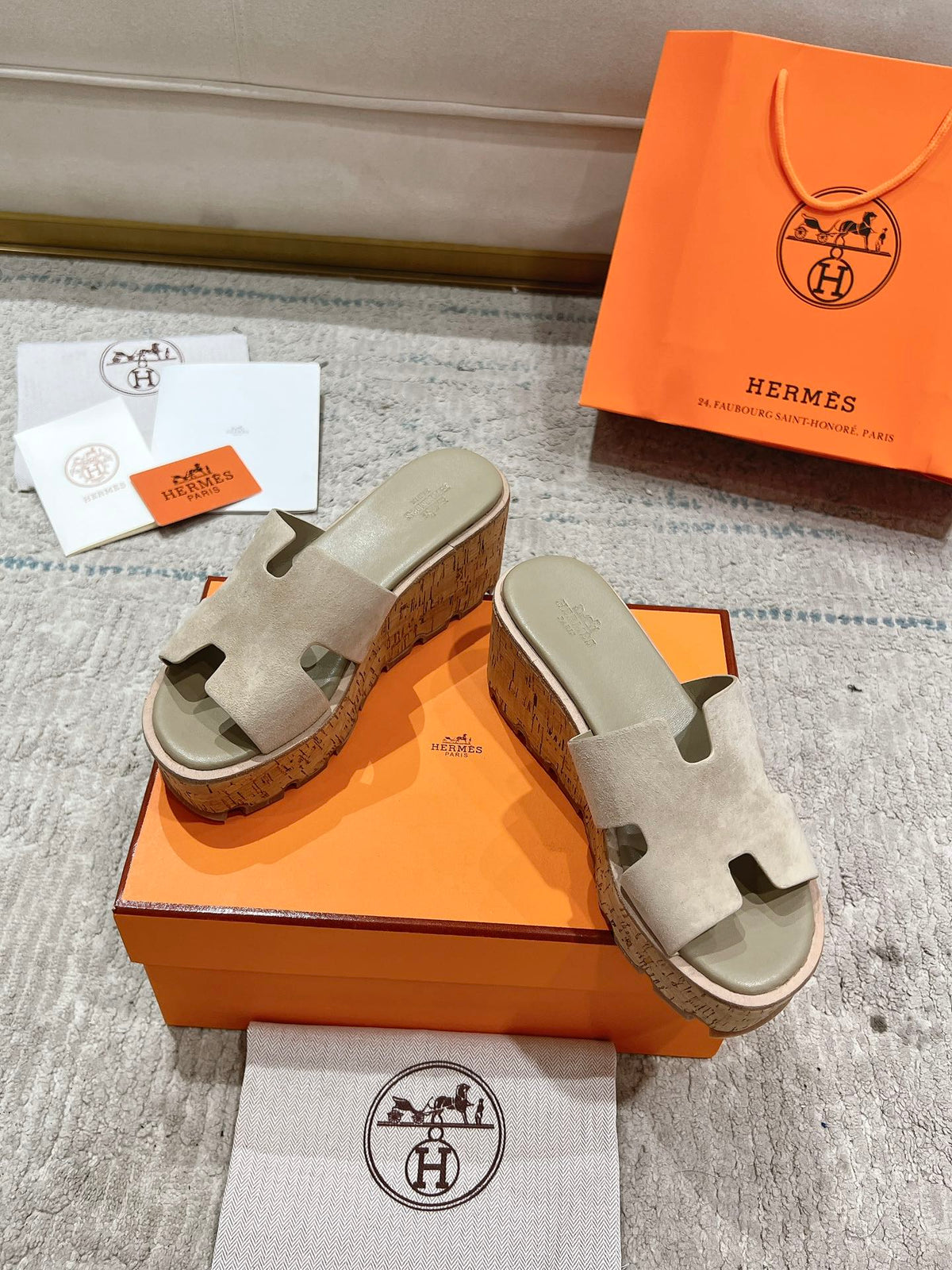 Hermès Wedge Sandals – 2024 Spring/Summer Collection