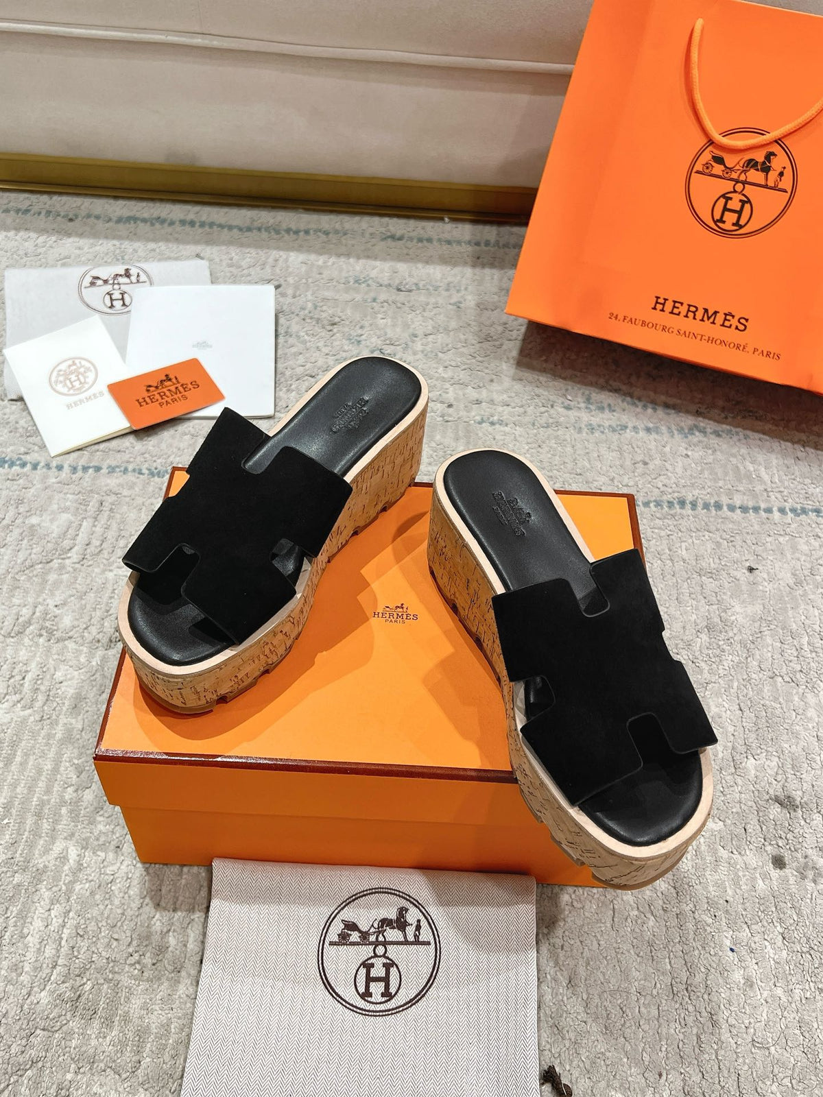 Hermès Wedge Sandals – 2024 Spring/Summer Collection
