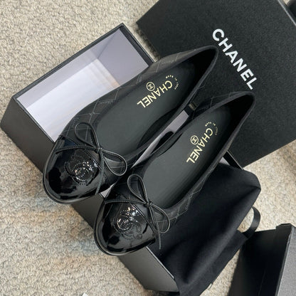Chanel Classic Round-Toe Ballet Flats – Spring/Summer Collection – 25SS