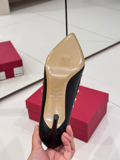 Valentino Classic High-Heel Pumps