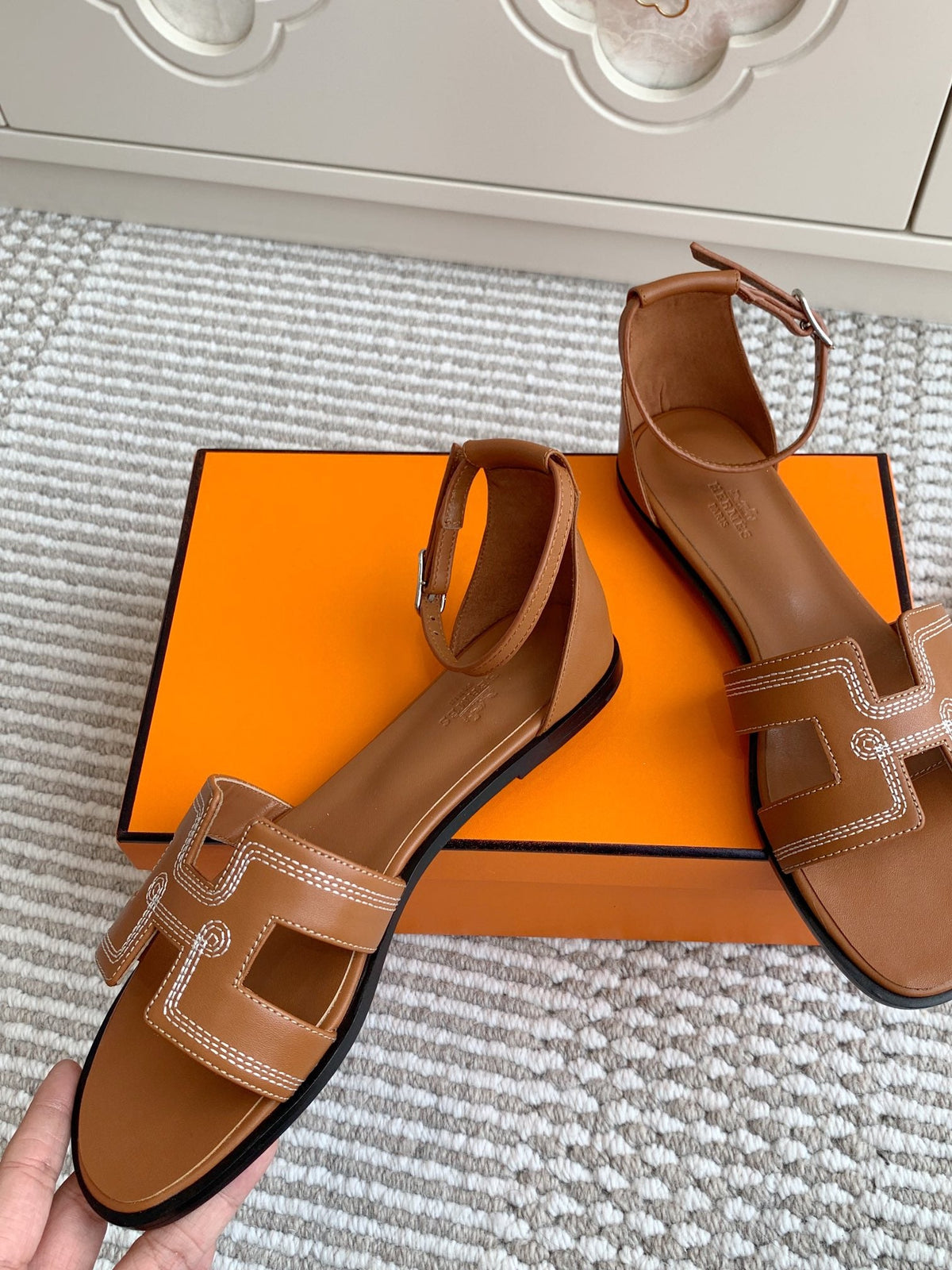 Hermès Santorini Classic H Flat Sandals
