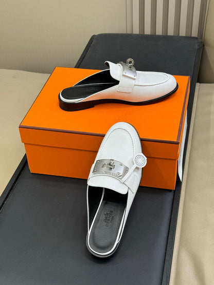 Hermes Kelly Wide Buckle Mules – 2025 Collection