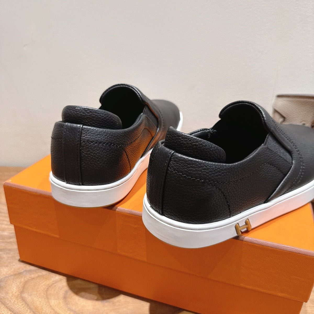 Hermès Classic Lightweight Couple's Slides – SS25