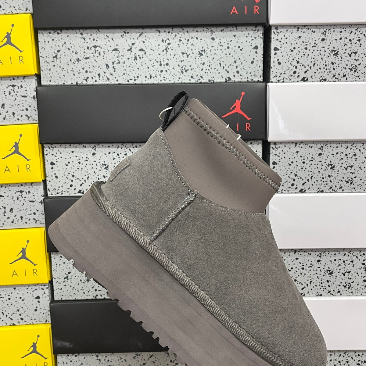 UGG Platform Low-Cut Snow Boots
