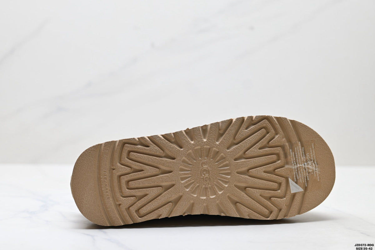 UGG Tazz Slip-On Snow Boots