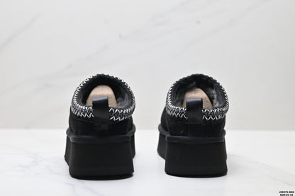 UGG Tazz Slip-On Snow Boots