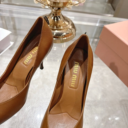Miu Miu Pointed Toe Classic Pumps – Spring 2026 Collection