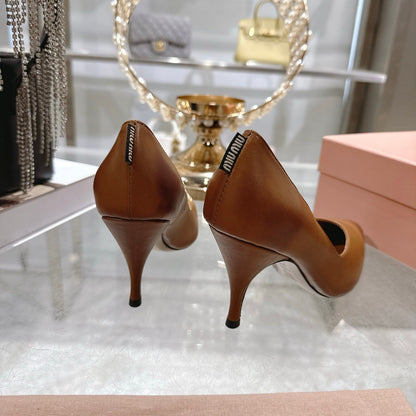 Miu Miu Pointed Toe Classic Pumps – Spring 2026 Collection