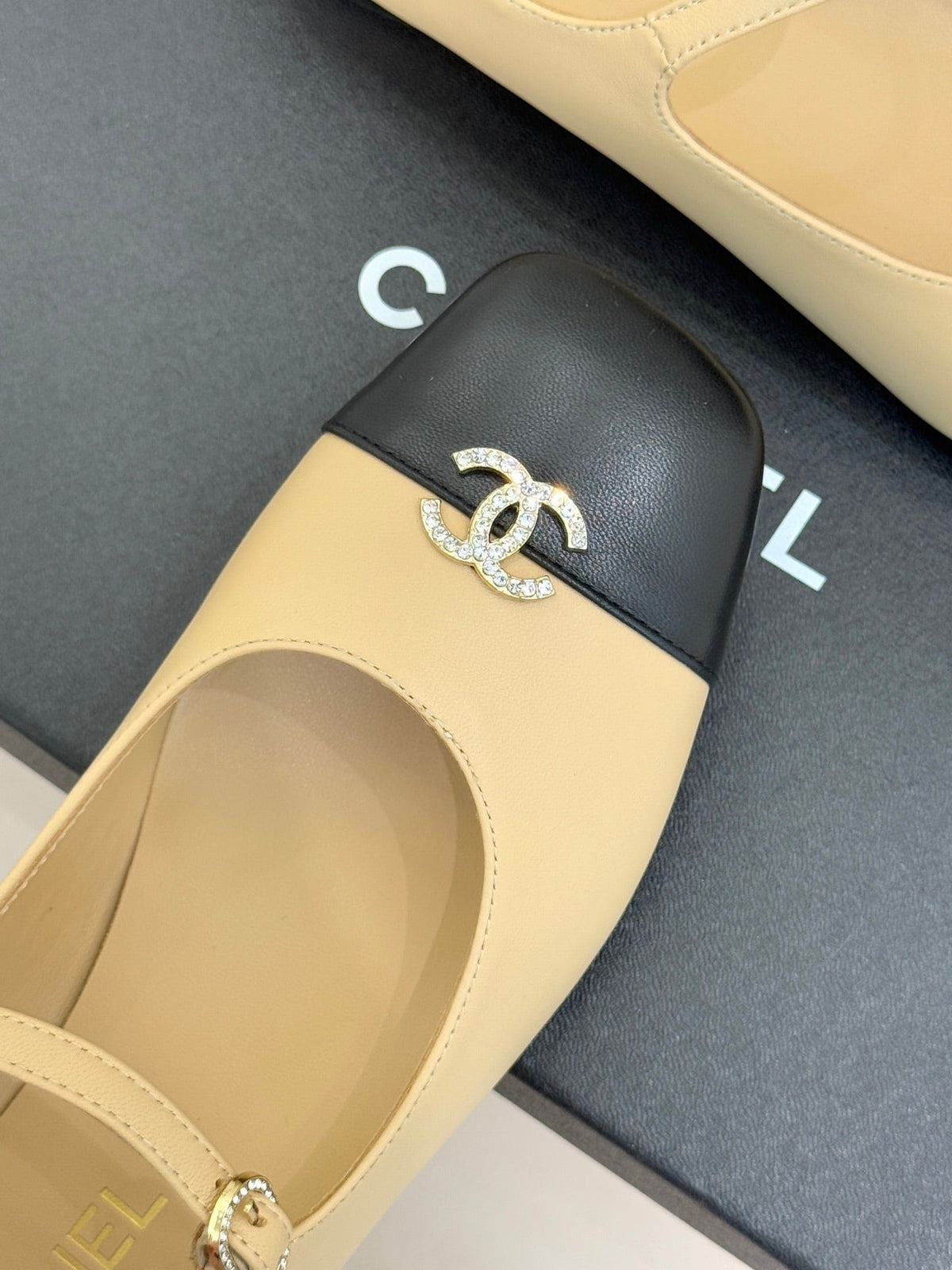 Chanel Rhinestone Double C Mary Jane Flats – 25K Collection